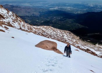 Summit Dreams Under Starlight: Hiking Pikes Peak with an Overnight Adventure