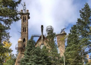 Where Giants Once Played: Unveiling the Wonders of Garden of the Gods