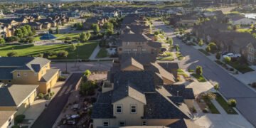 Breathe Deep, Dream Big: Unveiling the Colorado Springs Lifestyle